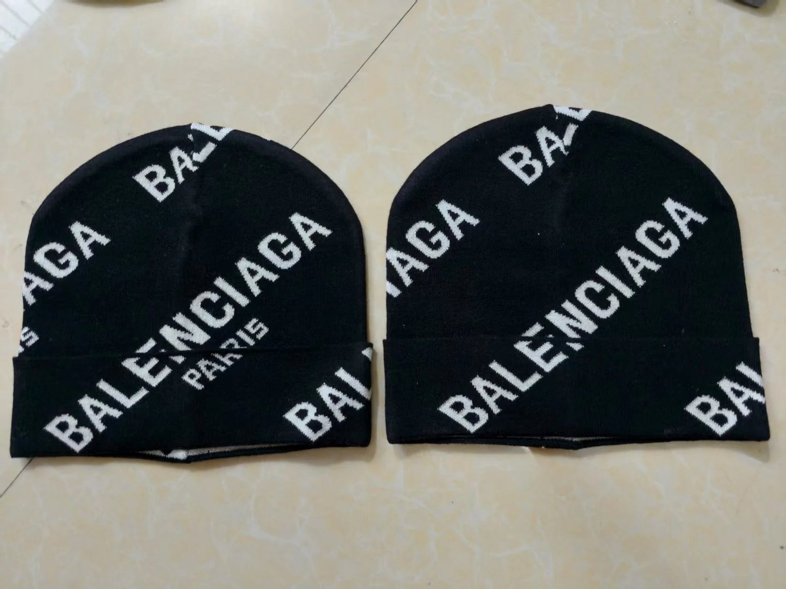 【ABC19-12】帽子字母印花翻边毛线帽保暖护耳